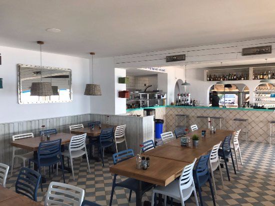 Bar Restaurant Friends