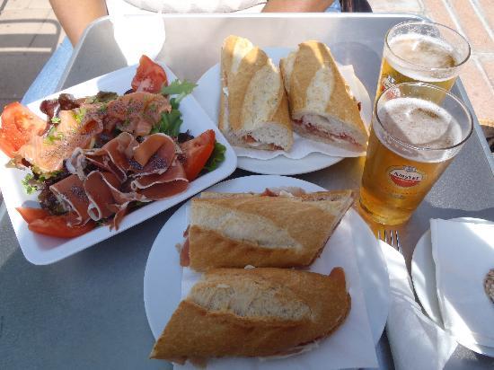 Cafe Creperie Chez Bea