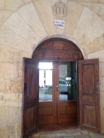 el Ayuntamiento de Arnes