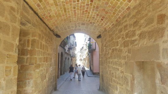 del Portal del Castell