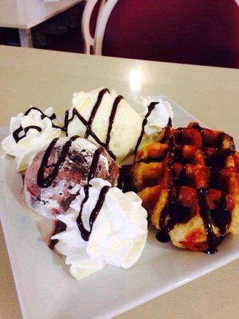 La Gloria Patisseria