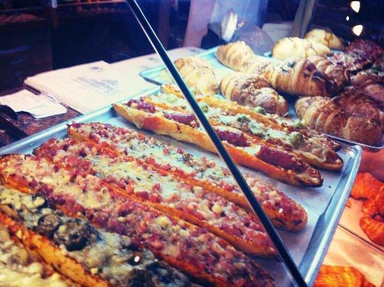 La Cantonada. Panadería & Pastelería