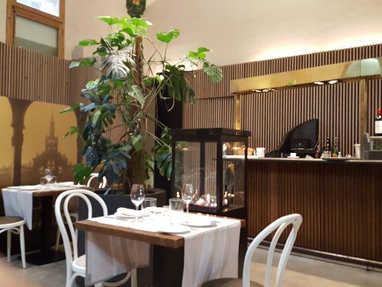 1902 Café Modernista