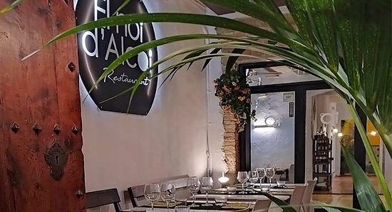 El Noi d'Alcoi Sitges