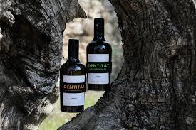 Identitat Extra Virgin Olive Oil