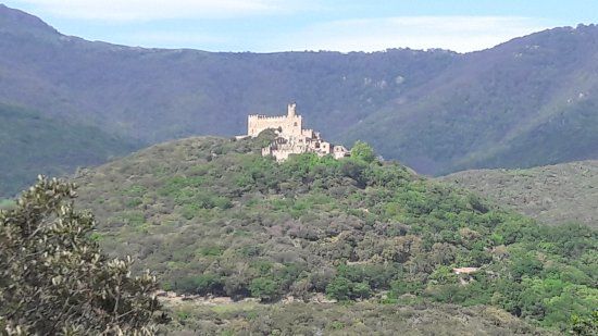 Castillo de Requesens